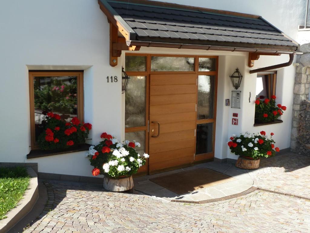 Residence Cesa Ladina St. Ulrich in Gröden Exterior foto